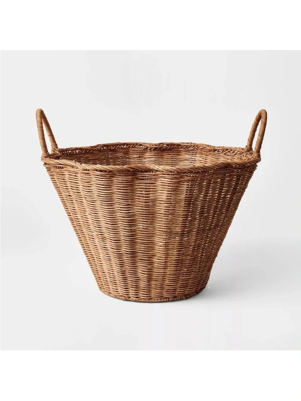 Threshold Scalloped Basket
